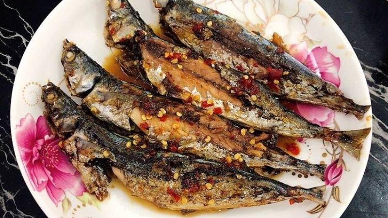 Cá Nục Chiên